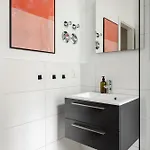 Oomph Minimalist & Mighty - 1 Bedroom Hosting Up To 6 公寓