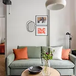 Oomph Minimalist & Mighty - 1 Bedroom Hosting Up To 6 *