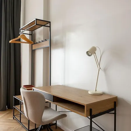 Oomph Minimalist & Mighty - 1 Bedroom Hosting Up To 6 *