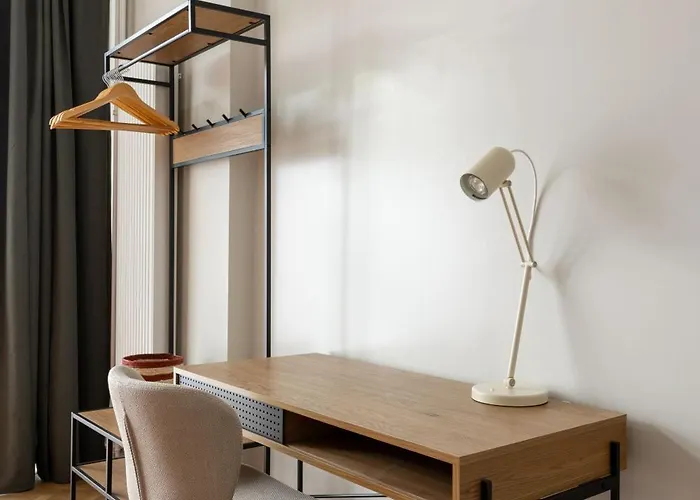 Oomph Minimalist & Mighty - 1 Bedroom Hosting Up To 6 *