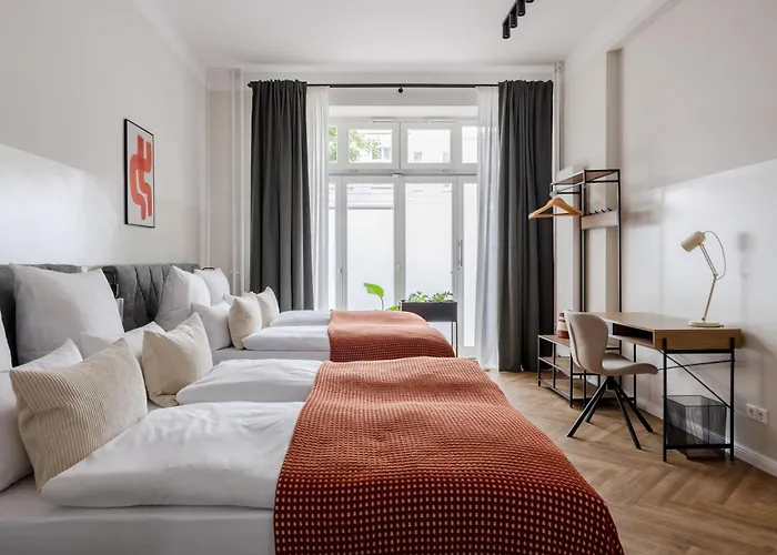 Oomph Minimalist & Mighty - 1 Bedroom Hosting Up To 6 Berlín