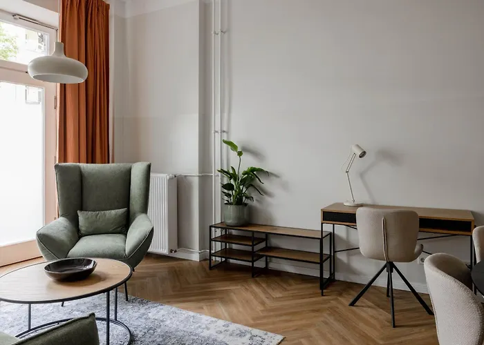 Oomph Minimalist & Mighty - 1 Bedroom Hosting Up To 6