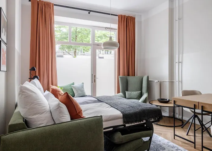 Oomph Minimalist & Mighty - 1 Bedroom Hosting Up To 6 Berlin